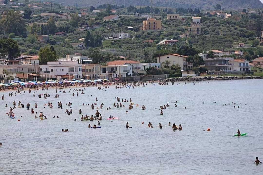 מלון טראביה Casa Antonella מראה חיצוני תמונה